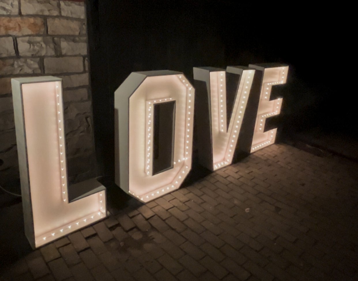 LOVE LETTER (leuchtend)