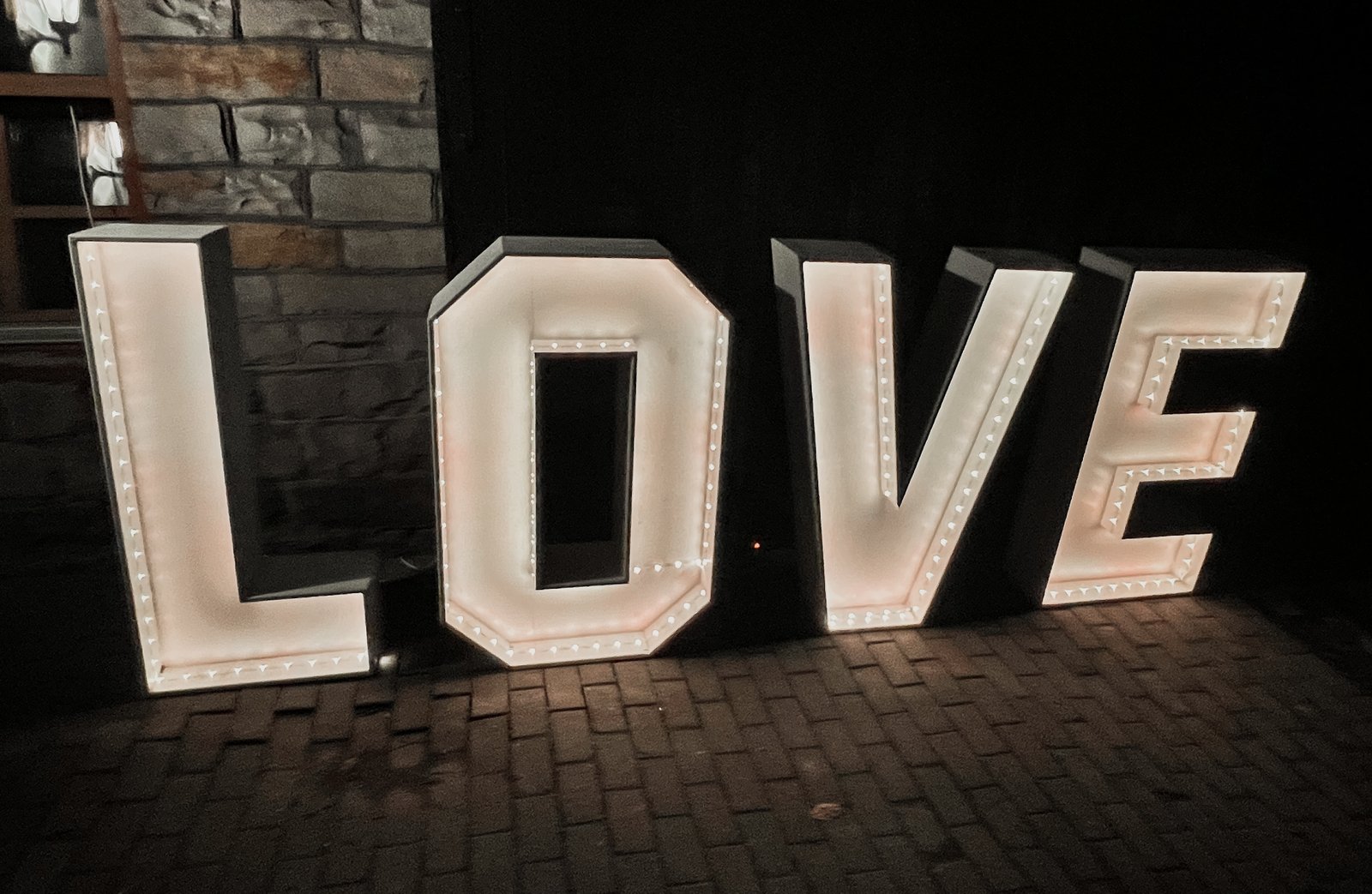 LOVE LETTER (leuchtend)