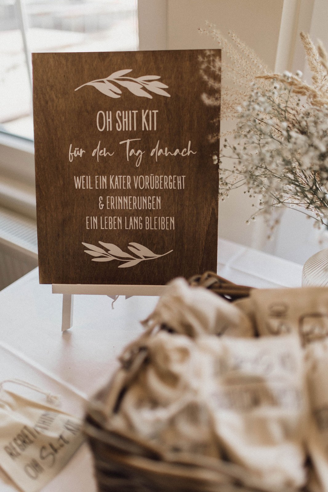 Schild „Oh-Shit-Kit“